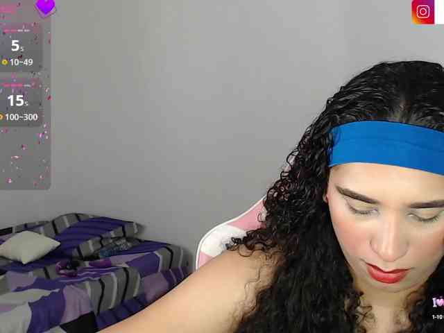 JADDE_LUXXY webcam