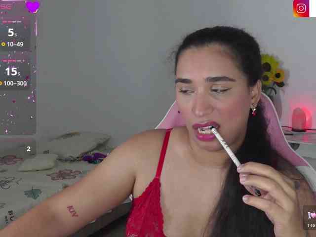 JADDE_LUXXY webcam