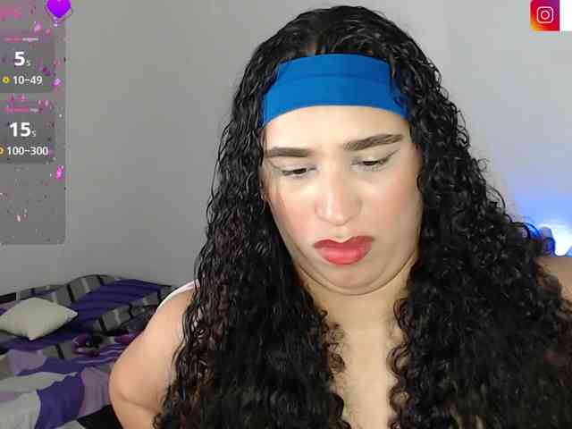 JADDE_LUXXY webcam