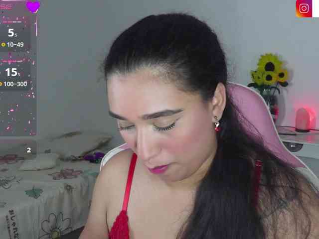 JADDE_LUXXY webcam