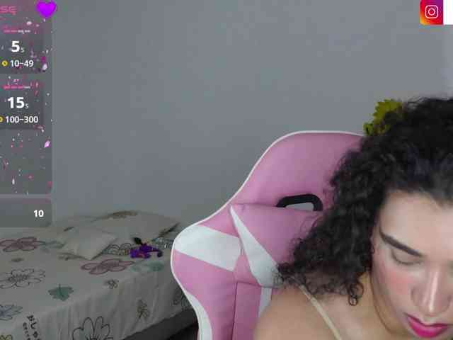 JADDE_LUXXY webcam