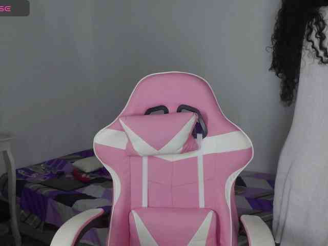 JADDE_LUXXY webcam