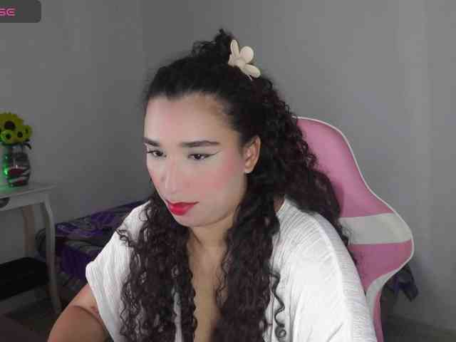 JADDE_LUXXY webcam