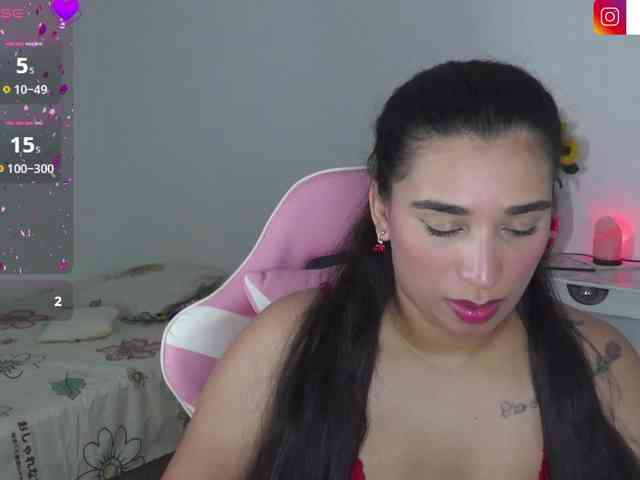 JADDE_LUXXY webcam
