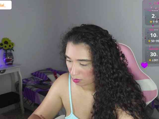 JADDE_LUXXY webcam