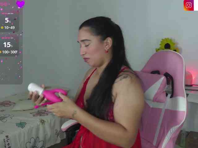 JADDE_LUXXY webcam