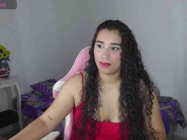 JADDE_LUXXY webcam