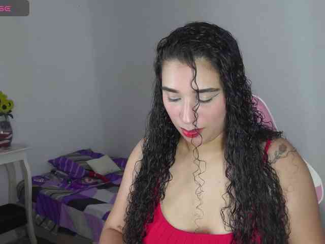 JADDE_LUXXY webcam
