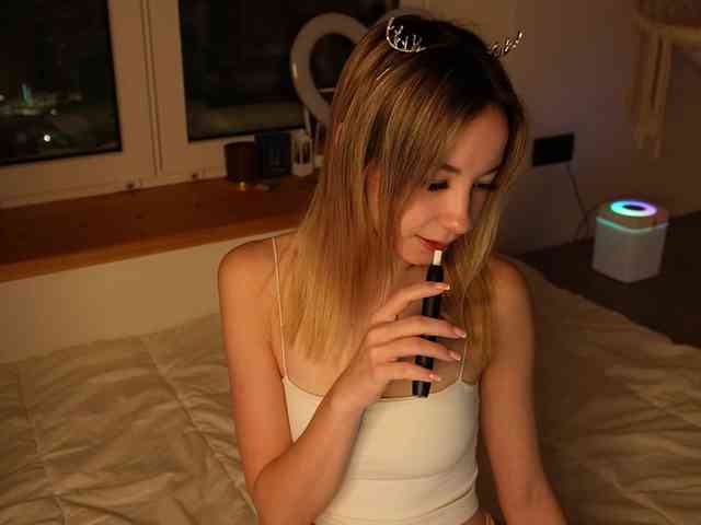 emely1benz emely1benz