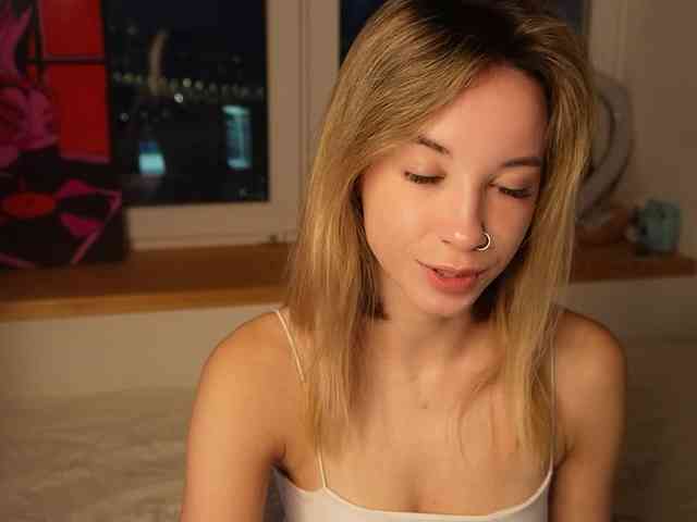 emely1benz emely1benz