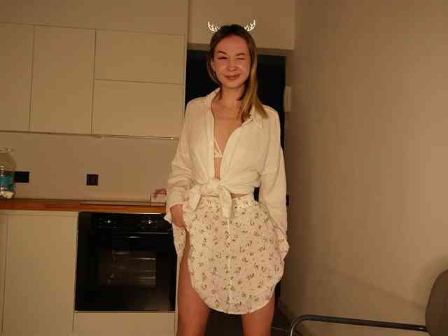 emely1benz emely1benz