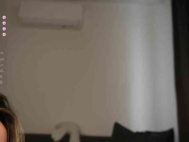 emely1benz webcam