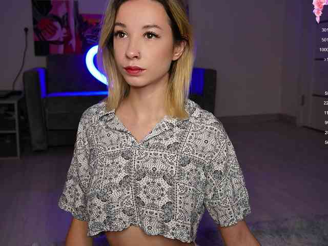 emely1benz webcam