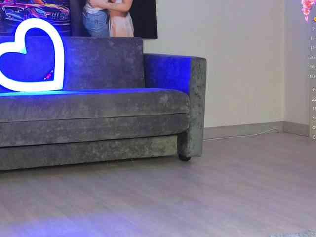 emely1benz webcam