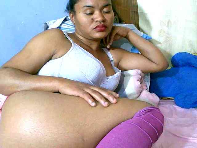 Saminahh Live Webcam on BongaCams Saminahh Live Webcam on BongaCams