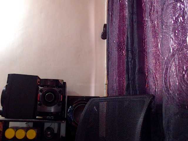 AlexandrinaFenix webcam bongacams model stream image