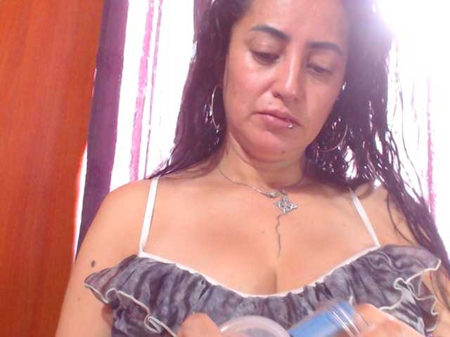 AlexandrinaFenix's BongaCams show and profile