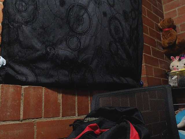 AlexandrinaFenix's BongaCams show and profile