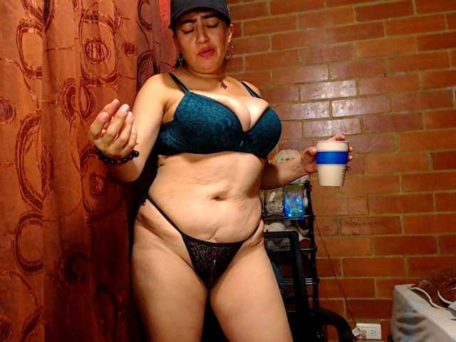 AlexandrinaFenix's BongaCams show and profile