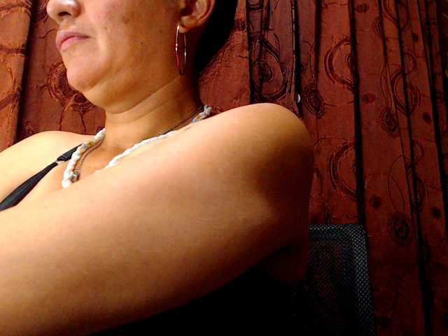 AlexandrinaFenix's BongaCams show and profile