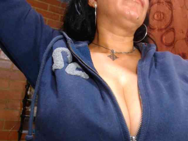 AlexandrinaFenix webcam