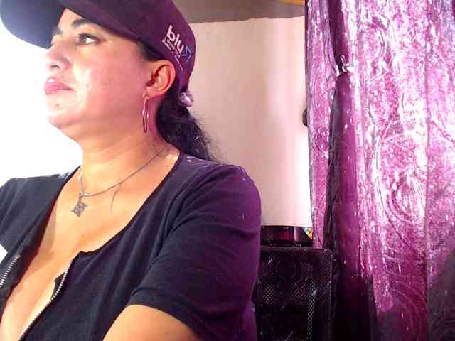 AlexandrinaFenix webcam