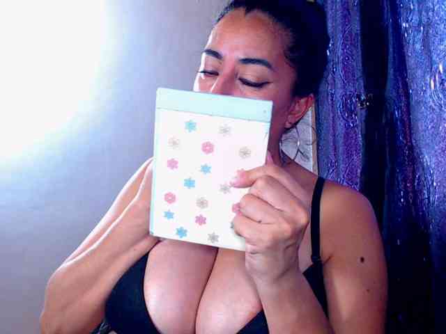 AlexandrinaFenix webcam