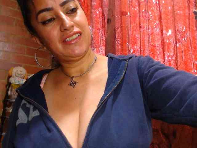 AlexandrinaFenix webcam