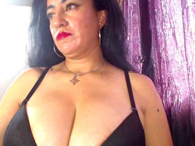 AlexandrinaFenix webcam