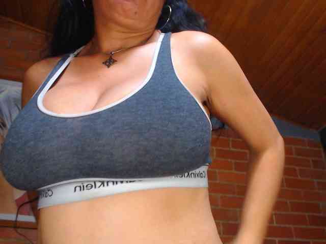 AlexandrinaFenix webcam