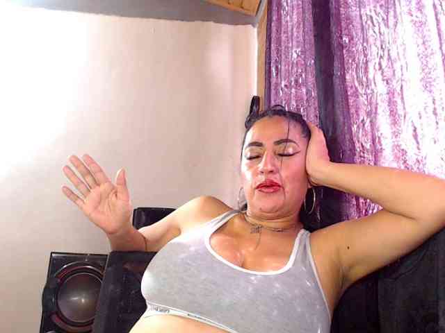 AlexandrinaFenix webcam
