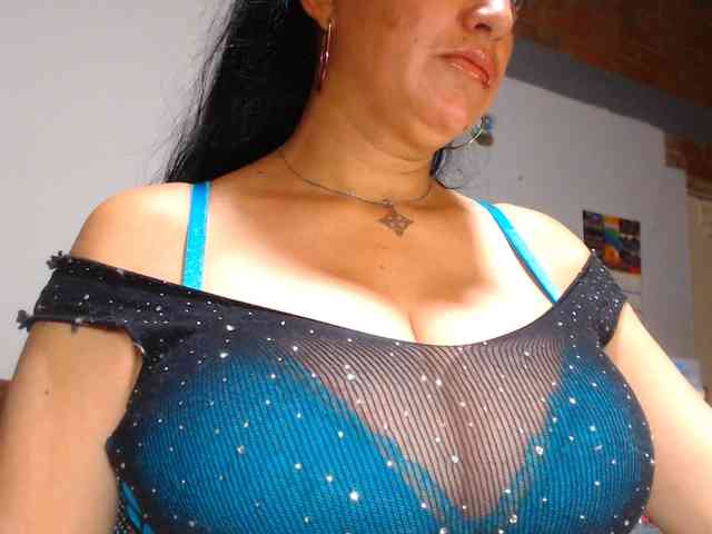 AlexandrinaFenix webcam