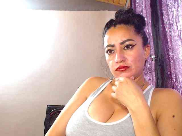 AlexandrinaFenix webcam