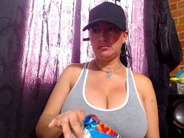 AlexandrinaFenix webcam