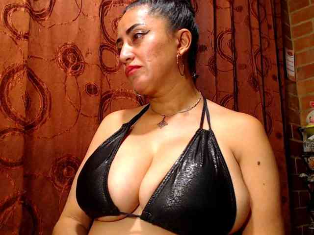 AlexandrinaFenix webcam