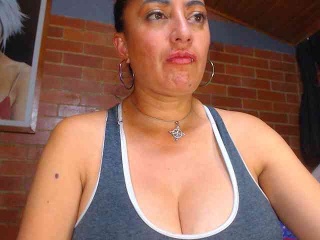 AlexandrinaFenix webcam