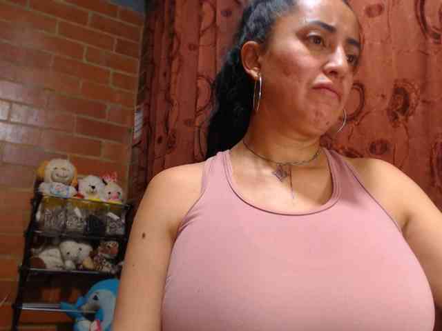 AlexandrinaFenix AlexandrinaFenix