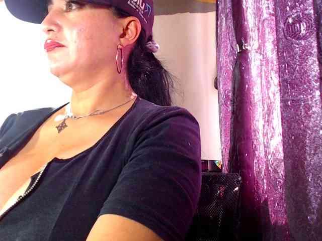 AlexandrinaFenix webcam