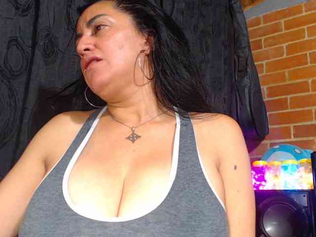 AlexandrinaFenix webcam