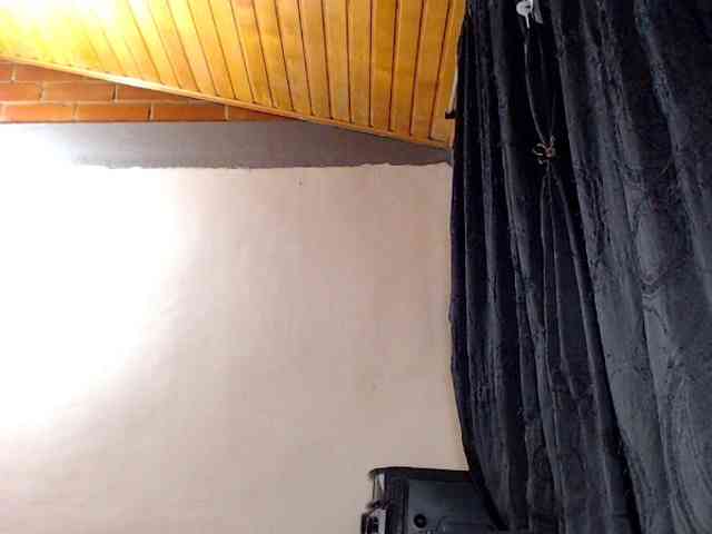 AlexandrinaFenix webcam