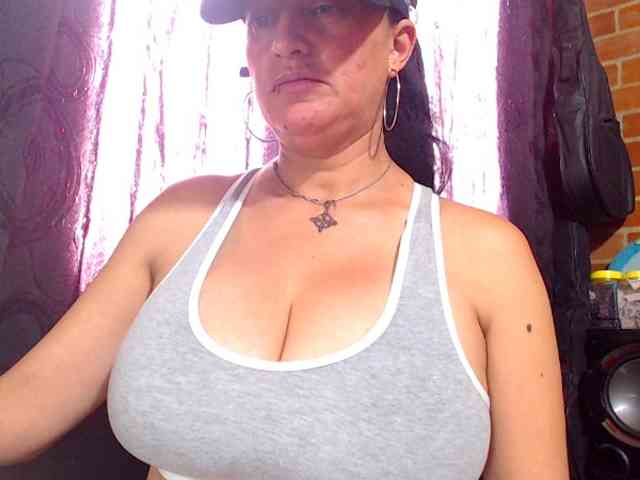 AlexandrinaFenix webcam