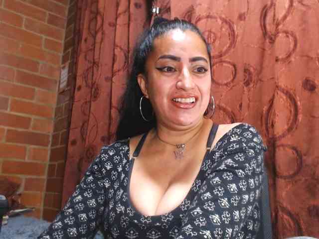 AlexandrinaFenix webcam