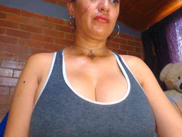 AlexandrinaFenix webcam