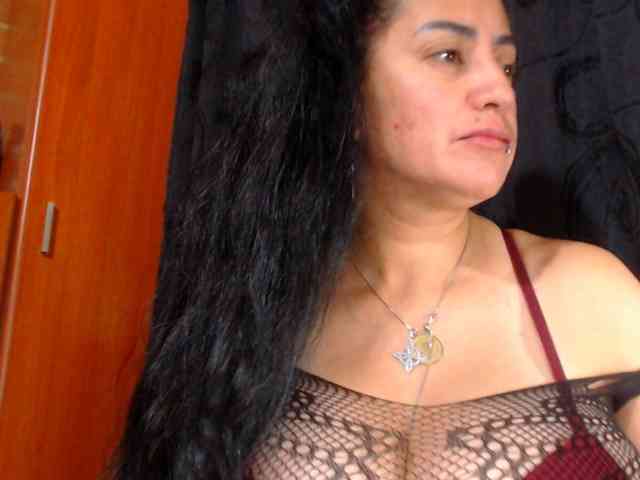 AlexandrinaFenix AlexandrinaFenix