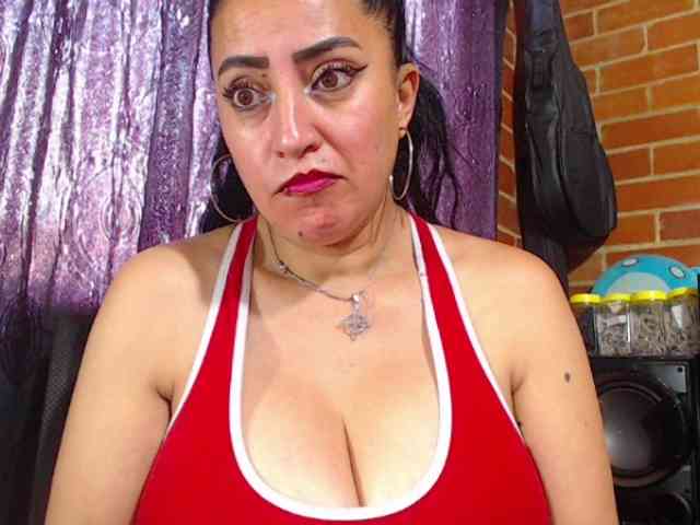 AlexandrinaFenix webcam