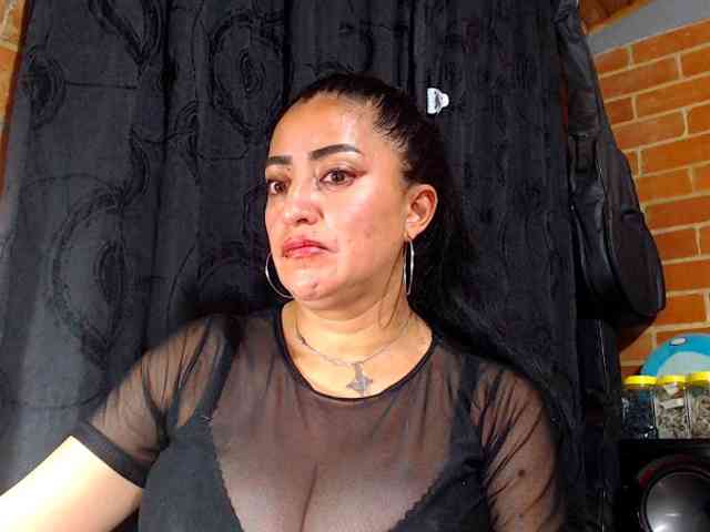 AlexandrinaFenix AlexandrinaFenix