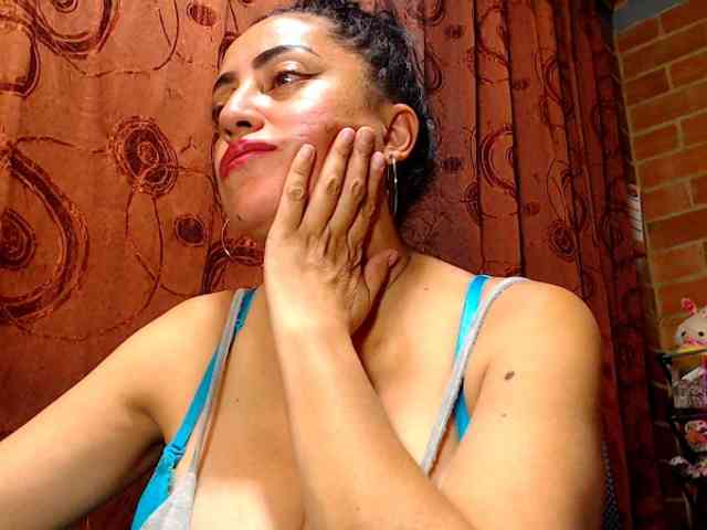 AlexandrinaFenix webcam