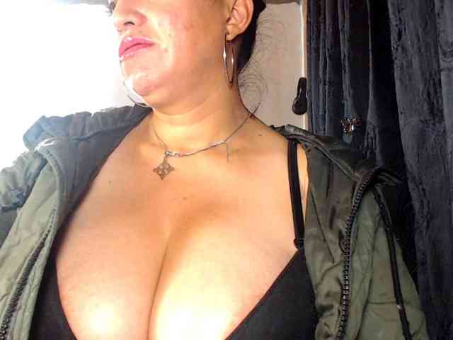 AlexandrinaFenix webcam
