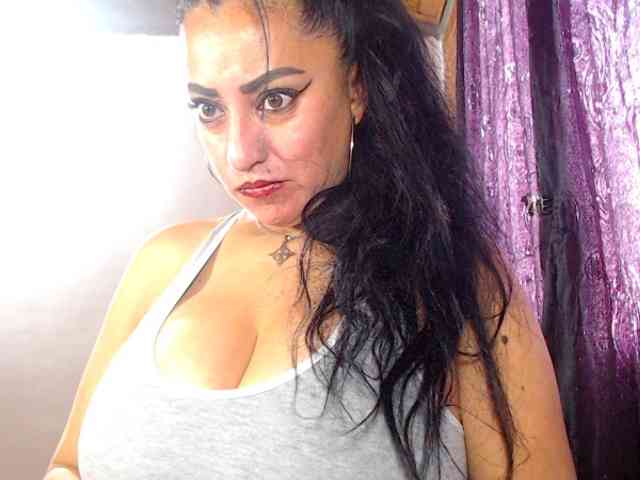 AlexandrinaFenix webcam