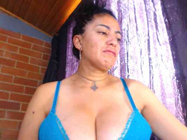 AlexandrinaFenix webcam